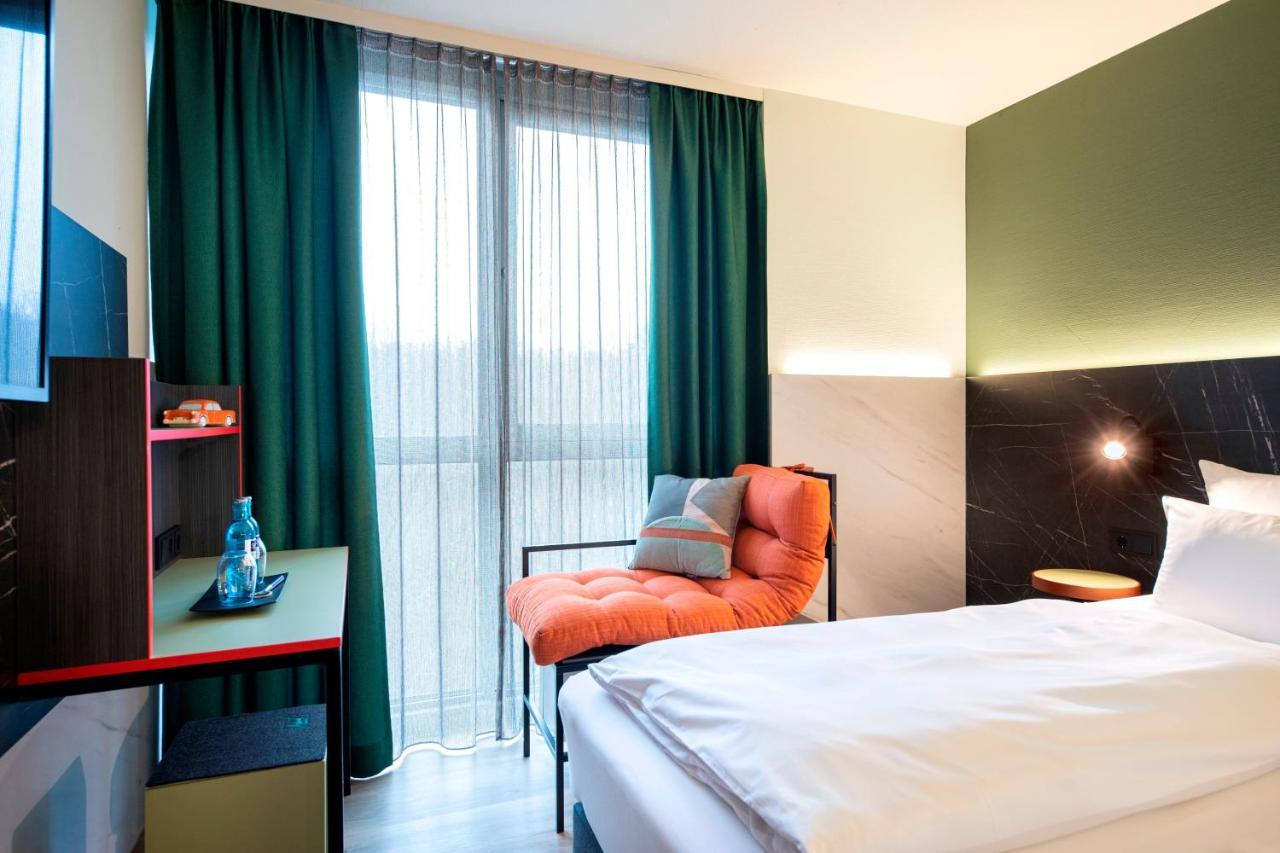Achat Hotel Stuttgart Airport Messe Exterior foto