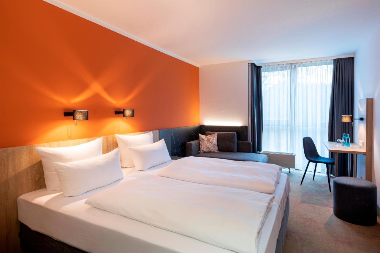 Achat Hotel Stuttgart Airport Messe Exterior foto