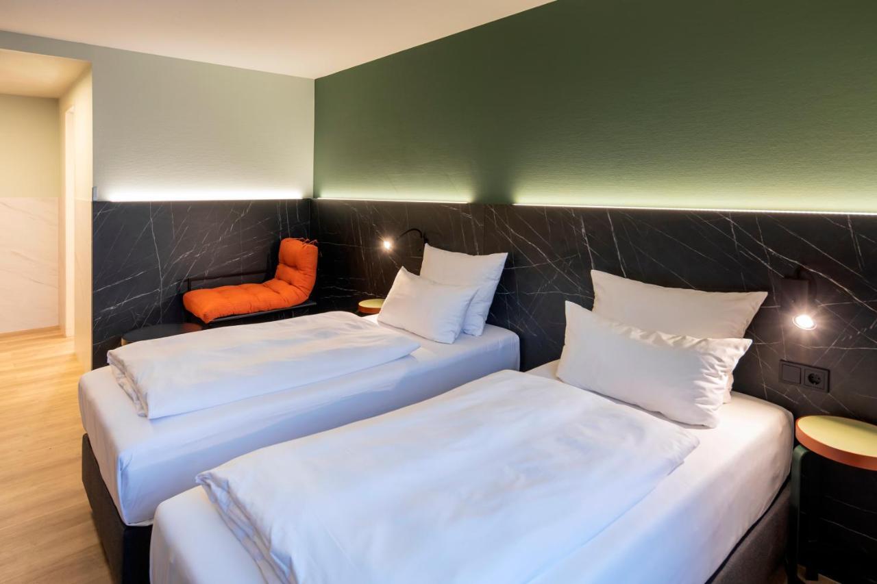 Achat Hotel Stuttgart Airport Messe Exterior foto